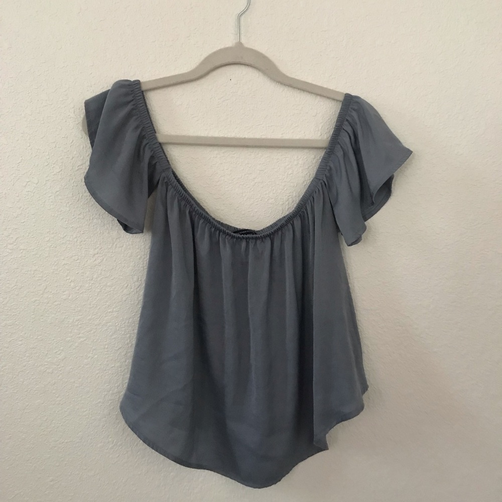 American Eagle Off-the-shoulder Top